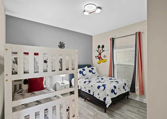 Stunning 5 Bd W/ Pool Close To Disney @ Champions Gate 1012
